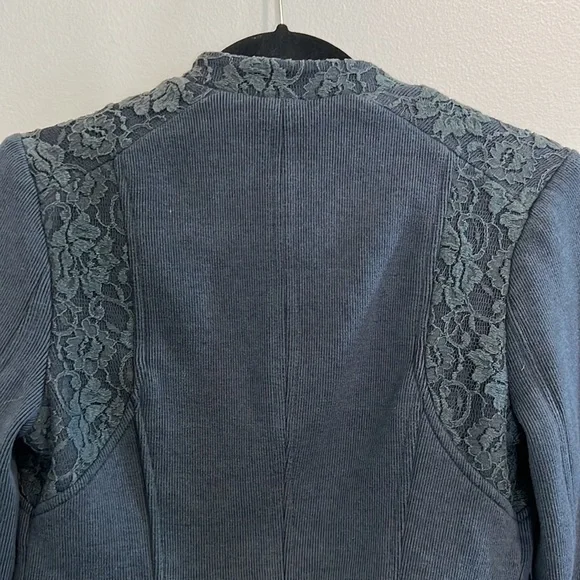 WE THE FREE Free People Navy Blue Military Lace detail Crop Jacket size 2 - Picture 13 of 16